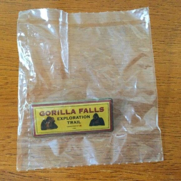 🆕 Disney Pin 1757 Gorilla Falls Exploration Trail - Picture 1 of 2